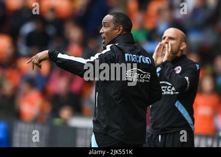 Paul Ince, directeur de Reading, donne des instructions à son équipe, le 7/30/2022. (Photo de Craig Thomas/News Images/Sipa USA) crédit: SIPA USA/Alay Live News Banque D'Images