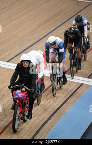 Birmingham, Royaume-Uni. 30th juillet 2022. Le premier cycle du Keirin masculin lors de la course cycliste aux Jeux du Commonwealth au Vélodrome de Lee Valley le samedi 30th juillet 2022. (Credit: Pat Scaasi | MI News) Credit: MI News & Sport /Alay Live News Banque D'Images