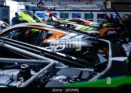 Box, Team WRT, Audi R8 LMS evo II GT3 Banque D'Images