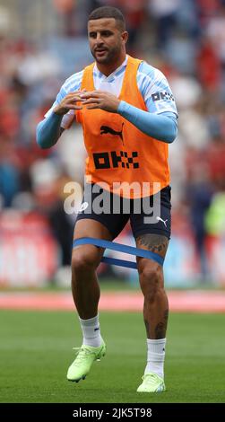 Leicester, Angleterre, le 30th juillet 2022. Kyle Walker, de Manchester City, se réchauffe avant le match du FA Community Shield au King Power Stadium, à Leicester. Le crédit photo devrait se lire: Paul Terry / Sportimage Banque D'Images