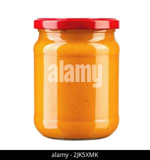 Le pot en verre avec caviar de courge, isolé sur fond blanc. Сanned nourriture. Profondeur de champ complète. Le fichier contient un chemin d'écrêtage. Banque D'Images