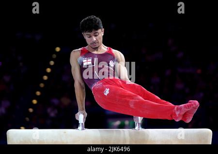 Le Jake Jarman d'Angleterre en action pendant sa rotation de pommel à l'Arena Birmingham le troisième jour des Jeux du Commonwealth 2022 à Birmingham. Date de la photo: Dimanche 31 juillet 2022. Banque D'Images