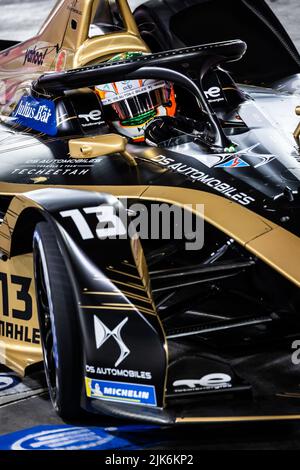 Londres, Royaume-Uni. 31st juillet 2022. 13 DA COSTA Antonio Felix (por), DS Techeetah, DS E-tense FE21, action pendant le ePrix de Londres 2022, 9th rencontre du Championnat du monde de Formule E de la FIA ABB 2021-22, sur l'Excel Londres de 30 juillet à 31, à Londres, Royaume-Uni - photo: Germain Hazard/DPPI/LiveMedia crédit: Agence photo indépendante/Alamy Live News Banque D'Images