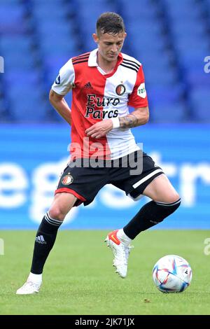Rotterdam, pays-Bas. 31st juillet 2022. ROTTERDAM - Sebastian Szymanski de Feyenoord pendant le match amical entre Feyenoord et CA Osasuna au stade Feyenoord de Kuip sur 31 juillet 2022 à Rotterdam, pays-Bas. ANP | Dutch Height | GERRIT DE COLOGNE Credit: ANP/Alay Live News Banque D'Images