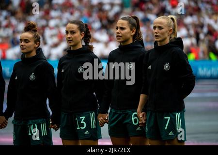 Londres, Royaume-Uni. 31st juillet 2022. Londres, Angleterre, 31 juillet 2022: Allemagne pendant les hymnes nationaux avant le match de football final de FA Womens Euro 2022 entre l'Angleterre et l'Allemagne au stade de Wembley, en Angleterre. (Liam Asman/Womens football Magazine/SPP) Credit: SPP Sport Press photo. /Alamy Live News Banque D'Images