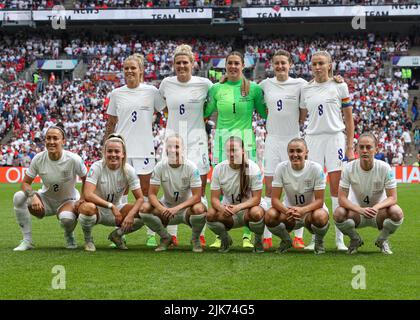 Londres, Royaume-Uni. 31st juillet 2022. 31st juillet 2022 ; Stade Wembley, Londres, Angleterre : finale internationale européenne pour femmes, Angleterre contre Allemagne : l'Angleterre commence onze files d'attente pour la photo de l'équipe crédit : Images de sports action plus/Actualités en direct Alamy crédit : Images de sports action plus/Actualités en direct Alamy crédit : Images de sports action plus/Actualités en direct Alamy crédit : Images de sports action plus/Actualités en direct Banque D'Images