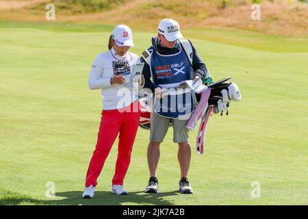 Dundonald Links, Irvine, Royaume-Uni. 31st juillet 2022. L'AYAKA FURUE du Japon remporte l'Open d'Écosse féminin qui a joué sur le parcours de golf Dundonald Links, à Irvine, Ayrshire, en Écosse, au Royaume-Uni. L'AYAKA FURUE a obtenu 69, 68, 68 et un nouveau record de cours avec un dernier tour de 62, soit un total pour les quatre tours de 267. Ayaka gagne $300 000 en argent. Crédit : Findlay/Alay Live News Banque D'Images