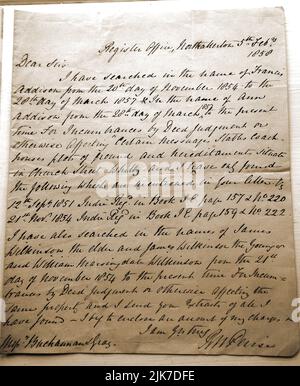 Un Whitby Yorkshire, lettre du solliciteur (Buchannan & Gray) reçue du bureau des registres de Northallerton (1858) concernant une recherche de biens. Il commence le « Register Office, Northallerton, 25th février 1858. – Chers Messieurs, J'ai fouillé au nom de Francis Addison du 20th jour de novembre 1854 au 20th jour de mars 1857 et au nom d'Ann Addison du 20th jour de mars à l'heure actuelle pour des engagements par acte de jugement ou affectant d'une autre manière certains messuage, Les écuries, les maisons d'autocars, les parcelles de terrain et les hérédité se situent dans Church Street, Whitby, ……..' Banque D'Images