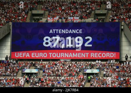 Londres, Royaume-Uni. 31st juillet 2022. Le tableau de bord indique la participation aux matchs de foule de 87 192, qui est un record de l'UEFA Euro. UEFA Women's Euro England 2022 final, England Women contre Germany Women au Wembley Stadium de Londres le dimanche 31st juillet 2022. Cette image ne peut être utilisée qu'à des fins éditoriales. Utilisation éditoriale uniquement, licence requise pour une utilisation commerciale. Aucune utilisation dans les Paris, les jeux ou les publications d'un seul club/ligue/joueur. photo par Steffan Bowen/Andrew Orchard sports photographie/Alay Live news crédit: Andrew Orchard sports photographie/Alay Live News Banque D'Images