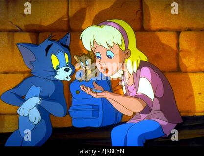 Tom, Jerry & Robyn Starling film: Tom and Jerry: The Movie (USA 1992) Directeur: Phil Roman 01 octobre 1992 **AVERTISSEMENT** cette photographie est destinée à un usage éditorial exclusif et est le copyright de WARNER HOME et/ou le photographe assigné par la Société de film ou de production et ne peut être reproduite que par des publications en conjonction avec la promotion du film ci-dessus. Un crédit obligatoire pour LA MAISON WARNER est requis. Le photographe doit également être crédité lorsqu'il est connu. Aucune utilisation commerciale ne peut être accordée sans l'autorisation écrite de la Société du film. Banque D'Images