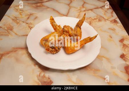 Plat de cuisine américaine connu sous le nom d'ailes de poulet Banque D'Images