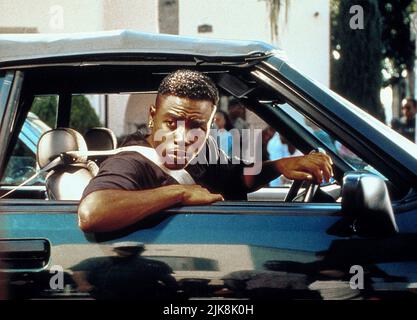 Martin Davis film: Menace II Society (1993) personnages: Car-Jack victime Directeur: Albert Hughes 26 mai 1993 **AVERTISSEMENT** cette photographie est destinée à un usage éditorial exclusif et est le droit d'auteur d'UN NOUVEAU CINÉMA DE LIGNE et/ou du photographe assigné par la Société de film ou de production et ne peut être reproduite que par des publications dans le cadre de la promotion du film ci-dessus. Un crédit obligatoire pour UNE NOUVELLE LIGNE DE CINÉMA est requis. Le photographe doit également être crédité lorsqu'il est connu. Aucune utilisation commerciale ne peut être accordée sans l'autorisation écrite de la Société du film. Banque D'Images