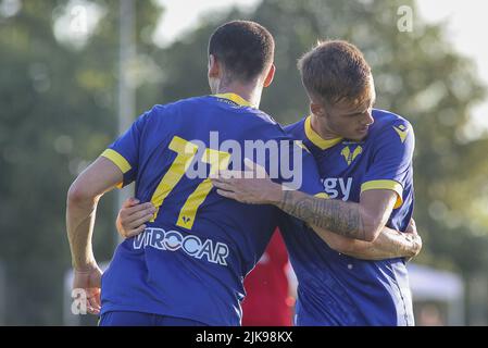 Castelnuovo Del Garda, Italie. 30th juillet 2022. Pendant Hellas Verona vs US Cremonese, 5Â° frendly match pré-saison Serie A Tim 2022-23, au Centro Sportivo 'Paradiso' di Castelnuovo del Garda (VR), Italie, on 30 juillet 2022. Crédit : Agence photo indépendante/Alamy Live News Banque D'Images