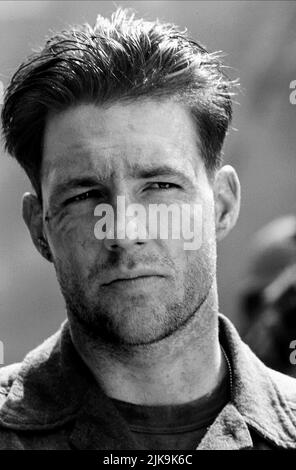 Edward Burns film: Saving Private Ryan (USA 1998) personnages: Pvt. Richard Reiben Directeur: Steven Spielberg 21 juillet 1998 **AVERTISSEMENT** cette photographie est destinée à un usage éditorial exclusif et est protégée par les droits d'auteur des IMAGES et/ou du photographe attribué par la Société de film ou de production et ne peut être reproduite que par des publications dans le cadre de la promotion du film ci-dessus. Un crédit obligatoire pour les IMAGES DREAMWORKSPARAMMOUNT est requis. Le photographe doit également être crédité lorsqu'il est connu. Aucune utilisation commerciale ne peut être accordée sans l'autorisation écrite de la Société du film. Banque D'Images