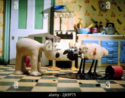 Film Gromit & Shaun : un rasage de près ; Wallace & Gromit : un rasage de près (Royaume-Uni 1995) Directeur : Nick Park 24 décembre 1995 **AVERTISSEMENT** cette photographie est à usage éditorial exclusif et est le droit d'auteur d'AARDMAN et/ou du photographe assigné par la Société de film ou de production et ne peut être reproduite que par des publications dans le cadre de la promotion du film ci-dessus. Un crédit obligatoire pour AARDMAN est requis. Le photographe doit également être crédité lorsqu'il est connu. Aucune utilisation commerciale ne peut être accordée sans l'autorisation écrite de la Société du film. Banque D'Images