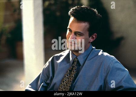 Matthew Perry film: Fools Rush in (1997) personnages: Alex Whitman Directeur: Andy Tennant 14 février 1997 **AVERTISSEMENT** cette photographie est à usage éditorial exclusif et est le copyright de COLUMBIA et/ou le photographe assigné par la Société de film ou de production et ne peut être reproduite que par des publications en conjonction avec la promotion du film ci-dessus. Un crédit obligatoire pour LA COLOMBIE est requis. Le photographe doit également être crédité lorsqu'il est connu. Aucune utilisation commerciale ne peut être accordée sans l'autorisation écrite de la Société du film. Banque D'Images