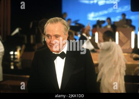 Jack Lemmon film: Out to Sea (USA 1997) personnages: Herb Sullivan Directeur: Martha Coolidge 02 juillet 1997 **AVERTISSEMENT** cette photographie est à usage éditorial seulement et est le droit d'auteur de 20th CENTURY FOX et/ou le photographe assigné par la Société de film ou de production et ne peut être reproduite que par des publications en conjonction avec la promotion du film ci-dessus. Un crédit obligatoire à 20th CENTURY FOX est requis. Le photographe doit également être crédité lorsqu'il est connu. Aucune utilisation commerciale ne peut être accordée sans l'autorisation écrite de la Société du film. Banque D'Images