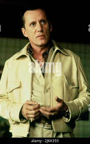 James Woods film Casino (USA/FR 1995) personnages : Lester Diamond réalisateur : Martin Scorsese 14 novembre 1995 **AVERTISSEMENT** cette photographie est réservée à un usage éditorial et est protégée par les droits d'auteur de UNIVERSAL PICTURES et/ou du photographe désigné par le film ou la société de production et ne peut être reproduite que par des publications en liaison avec la promotion du film ci-dessus. Un crédit obligatoire pour UNIVERSAL PICTURES est requis. Le photographe doit également être crédité lorsqu'il est connu. Aucune utilisation commerciale ne peut être accordée sans autorisation écrite de The film Company. Banque D'Images