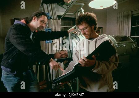 Ethan Coen & Joel Coen film The Big Lebowski (USA/UK 1998) réalisateur : Ethan Coen & Joel Coen 15 février 1998 **AVERTISSEMENT** cette photographie est réservée à un usage éditorial et est la propriété de GRAMERCY PICTURES et/ou du photographe désigné par The film or production Company et ne peut être reproduite que par des publications en liaison avec la promotion du film ci-dessus. Un crédit obligatoire pour GRAMERCY PICTURES est requis. Le photographe doit également être crédité lorsqu'il est connu. Aucune utilisation commerciale ne peut être accordée sans autorisation écrite de The film Company. Banque D'Images