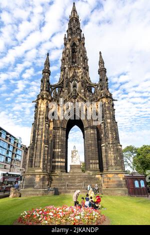 Édimbourg, le monument Scott, structure gothique victorienne à Sir Walter Scott, auteur et écrivain écossais, Écosse, Royaume-Uni, été 2022 Banque D'Images