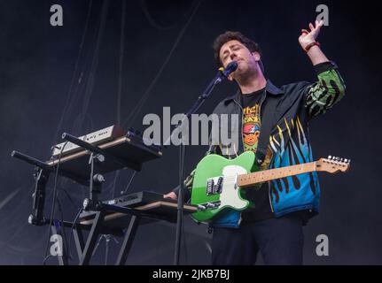 Les wombats jouent la scène principale à Kendal Calling. Samedi 30th juillet 2022 Banque D'Images