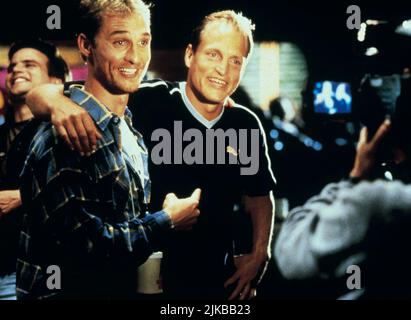 Matthew McConaughey, Woody Harrelson film: EDTV; Ed TV (1999) personnages: Ed 'Eddie' Pekurny,Ray Pekurny Directeur: Ron Howard 26 mars 1999 **AVERTISSEMENT** cette photographie est destinée à un usage éditorial exclusif et est le droit d'auteur d'UNIVERSAL et/ou du photographe attribué par la Société de film ou de production et ne peut être reproduite que par des publications en conjonction avec la promotion du film ci-dessus. Un crédit obligatoire pour UNIVERSEL est requis. Le photographe doit également être crédité lorsqu'il est connu. Aucune utilisation commerciale ne peut être accordée sans l'autorisation écrite de la Société du film. Banque D'Images