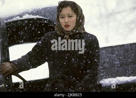 Youki Kudoh film: Neige tombant sur les Cèdres (USA 1999) personnages: Hatsue Miyamoto / Literaturverfilmung (basé sur le livre de David Guterson) Directeur: Scott Hicks 12 septembre 1999 **AVERTISSEMENT** cette photographie est à usage éditorial exclusif et est le droit d'auteur des IMAGES UNIVERSELLES et/ou du photographe assigné par la Société de film ou de production et ne peut être reproduite que par des publications dans le cadre de la promotion du film ci-dessus. Un crédit obligatoire pour LES PHOTOS UNIVERSELLES est requis. Le photographe doit également être crédité lorsqu'il est connu. Aucune utilisation commerciale ne peut être accordée sans un Banque D'Images