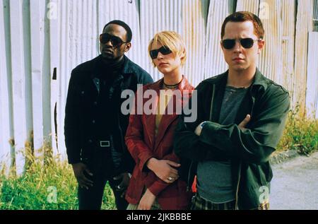 Omar Epps, Claire Danes, Giovanni Ribisi film: The Mod Squad (1999) personnages: Lincoln Hayes,Julie Barnes,Peter Cochran Directeur: Scott Silver 17 mars 1999 **AVERTISSEMENT** cette photographie est à usage éditorial exclusif et est le droit d'auteur de MGM et/ou du photographe attribué par la Société de film ou de production et ne peut être reproduite que par des publications en conjonction avec la promotion du film ci-dessus. Un crédit obligatoire pour MGM est requis. Le photographe doit également être crédité lorsqu'il est connu. Aucune utilisation commerciale ne peut être accordée sans l'autorisation écrite de la Société du film. Banque D'Images