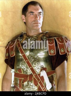 Timothy Dalton film: Cleopatra (TV-Miniserie) personnages: Julius Caesar USA/de 1999, Directeur: Franc Roddam 23 mai 1999 **AVERTISSEMENT** cette photographie est à usage éditorial exclusif et est le droit d'auteur d'ABC/OLIVER UPTON et/ou du photographe assigné par la Société de film ou de production et ne peut être reproduite que par des publications en conjonction avec la promotion du film ci-dessus. Un crédit obligatoire pour ABC/OLIVER UPTON est requis. Aucune utilisation commerciale ne peut être accordée sans l'autorisation écrite de la Société du film. Banque D'Images