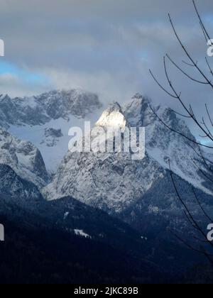 Zugspitze, massif de Wetterstein, Bavière, Allemagne Banque D'Images