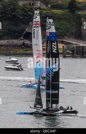 La duchesse de Cambridge rejoint l'équipe britannique d'Ineos dirigée par Sir Ben Ainslie pour la course du Commonwealth le dimanche jour 2 avec deux courses de flotte et la course finale sur 31 juillet Grande-Bretagne SailGP à Plymouth, Royaume-Uni le 31 juillet 2022. Photo de Phil Hutchinson. Utilisation éditoriale uniquement, licence requise pour une utilisation commerciale. Aucune utilisation dans les Paris, les jeux ou les publications d'un seul club/ligue/joueur. Crédit : UK Sports pics Ltd/Alay Live News Banque D'Images