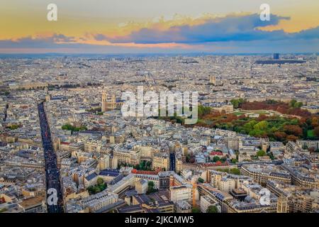 Luxembourg jardins du haut Montparnasse au coucher du soleil, Paris, France Banque D'Images