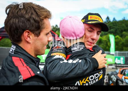 88 AMG Team AKKODIS ASP, Mercedes-AMG GT3 de Raffaele MARCIELLO, Daniel JUNCADELLA, Jules GOUNON, célébrant la victoire pendant les TotalEnergies 24 heures de Spa 2022, 7th tour du Fanatec GT World Challenge Europe 2022 Powered by AWS, de 27 juillet au 31, 2021 sur le circuit de Spa-Francorchamps, à Stavelot, Belgique - photo: Florent Gooden / DPPI/DPPI/LiveMedia Banque D'Images