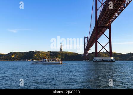 Croisière sur le Tage à Lisbonne Banque D'Images