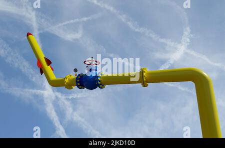 Crise, le gaz est transformé en armes, le concept de menace pour la sécurité énergétique de l'Europe, 3D illustration dans le ciel Banque D'Images