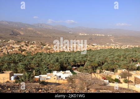 Vue sur la ville historique d'Al Hamra à Oman, Asie, Penisula arabe Banque D'Images