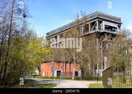 Vue sur l'ancien ascenseur Niederfinow, canal Oder Havel, Brandebourg en Allemagne Banque D'Images