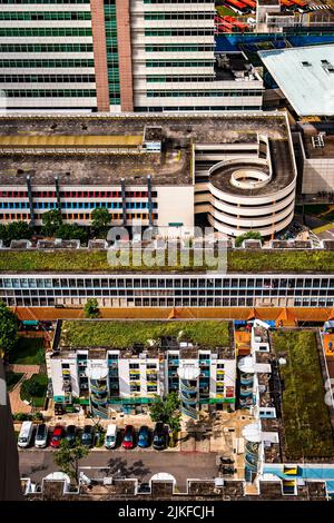 Vue panoramique sur les appartements du logement public de Singapour dans le district de Toa Payoh, Singapour. Banque D'Images