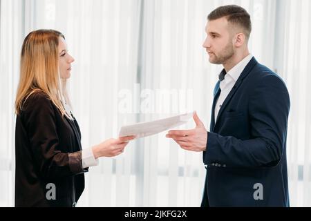 lettre de démission patron d'affaires carrière arrêt d'emploi Banque D'Images