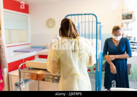 Épidémie de bronchiolite dans les services pédiatriques d'un hôpital. Banque D'Images