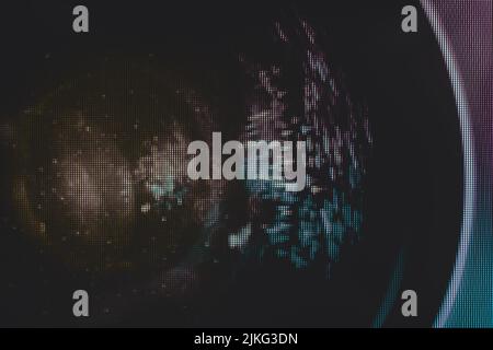 Gros plan sur l'objectif de l'appareil photo. Motif d'arrière-plan pour la conception. Vue Macro. Gros plan du pixel. Banque D'Images