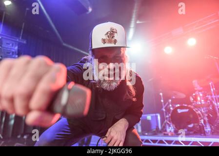 Reef, Live Images haute résolution du légendaire groupe rock indépendant Glastonbury, en direct sur la tournée 2022, pour la tournée de l'album Shoot Me Your Ace. Banque D'Images
