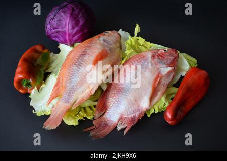 Vue de dessus d'un repas colombien avec filet salman Banque D'Images