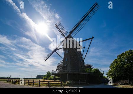 Allemagne, Coesfeld, Coesfeld-Lette, Berkel, Baumberge, Muensterland, Westphalie, Rhénanie-du-Nord-Westphalie, lettre Windmuehle, Kappenwindmuehle, Turmwindmuehle, Holaendermuehle Banque D'Images