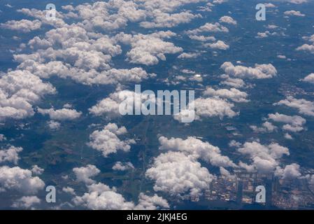 Vue sur les nuages, vue depuis l'avion, Grande-Bretagne Banque D'Images