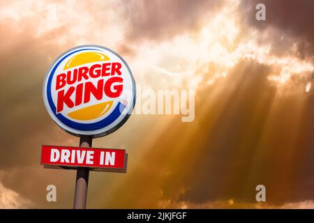 Signe publicitaire de la société BURGER KING Banque D'Images