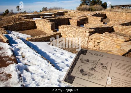 Les anciennes ruines Escalante des chambres et des chambres en briques anasazi adobe au centre du patrimoine Anasazi, Dolores Colorado Banque D'Images