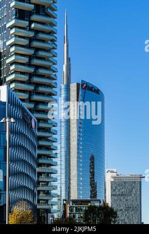 Milan, Italie, novembre 2021 – gratte-ciel et bâtiments modernes dans le quartier financier de Milan Banque D'Images