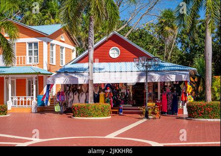 Tulum, Mexique - 27 mars 2022 : vue de la Bahia principe Hacienda Dona Isabel dans la Riviera Maya. Banque D'Images