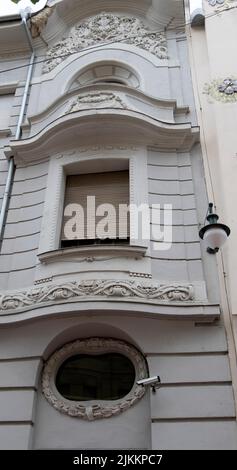 Reök Palace est une structure d'art nouveau verte et lilas, construite en 1907, qui ressemble à une décoration au fond d'un aquarium.Szeged Banque D'Images